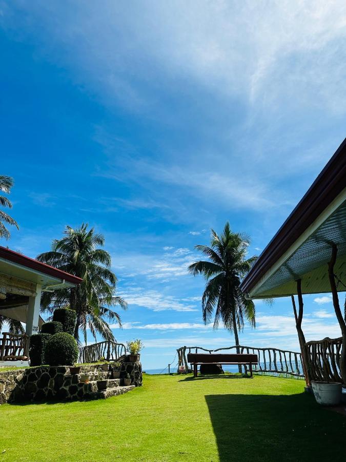 Tongatok Cliff Resort Mambajao Exterior photo
