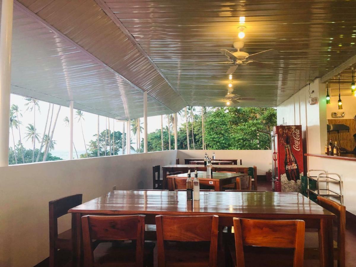 Tongatok Cliff Resort Mambajao Exterior photo