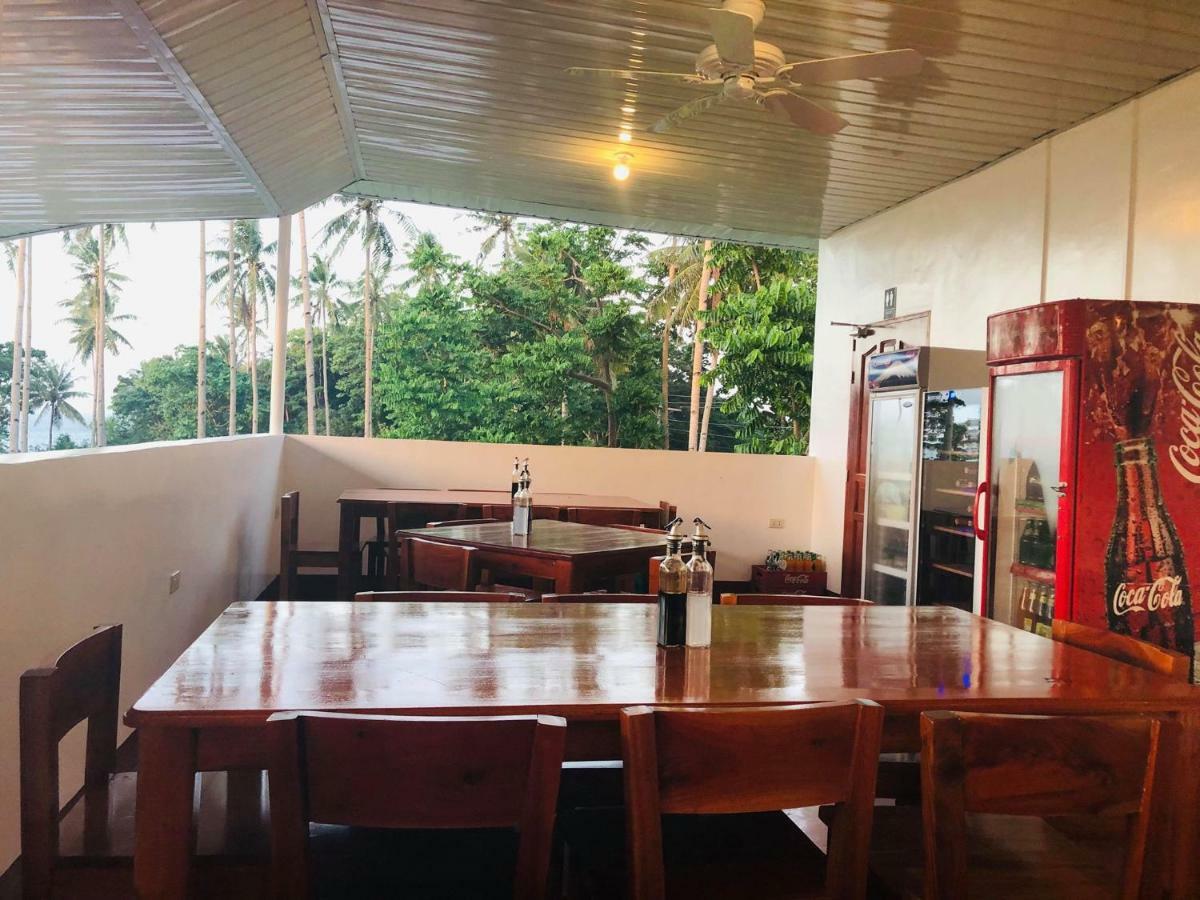 Tongatok Cliff Resort Mambajao Exterior photo