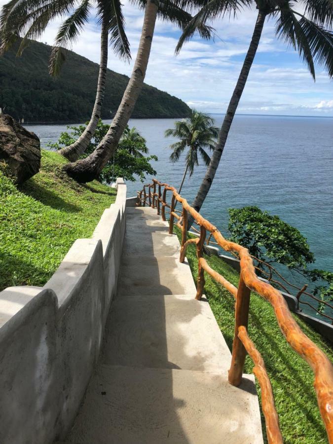 Tongatok Cliff Resort Mambajao Exterior photo